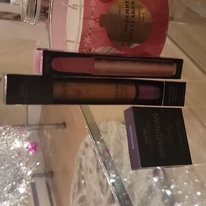 Tarte beauty and glow bundle! Pink diamond lipgloss, shape tape, and blush!